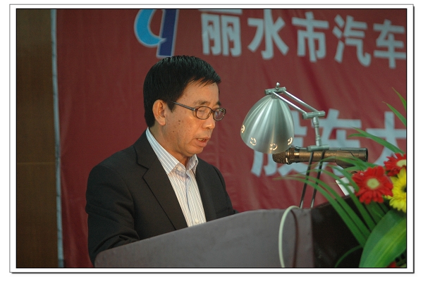 總經(jīng)理虞大貴作《股份有限公司董事、監(jiān)事候選人推薦情況說(shuō)明》